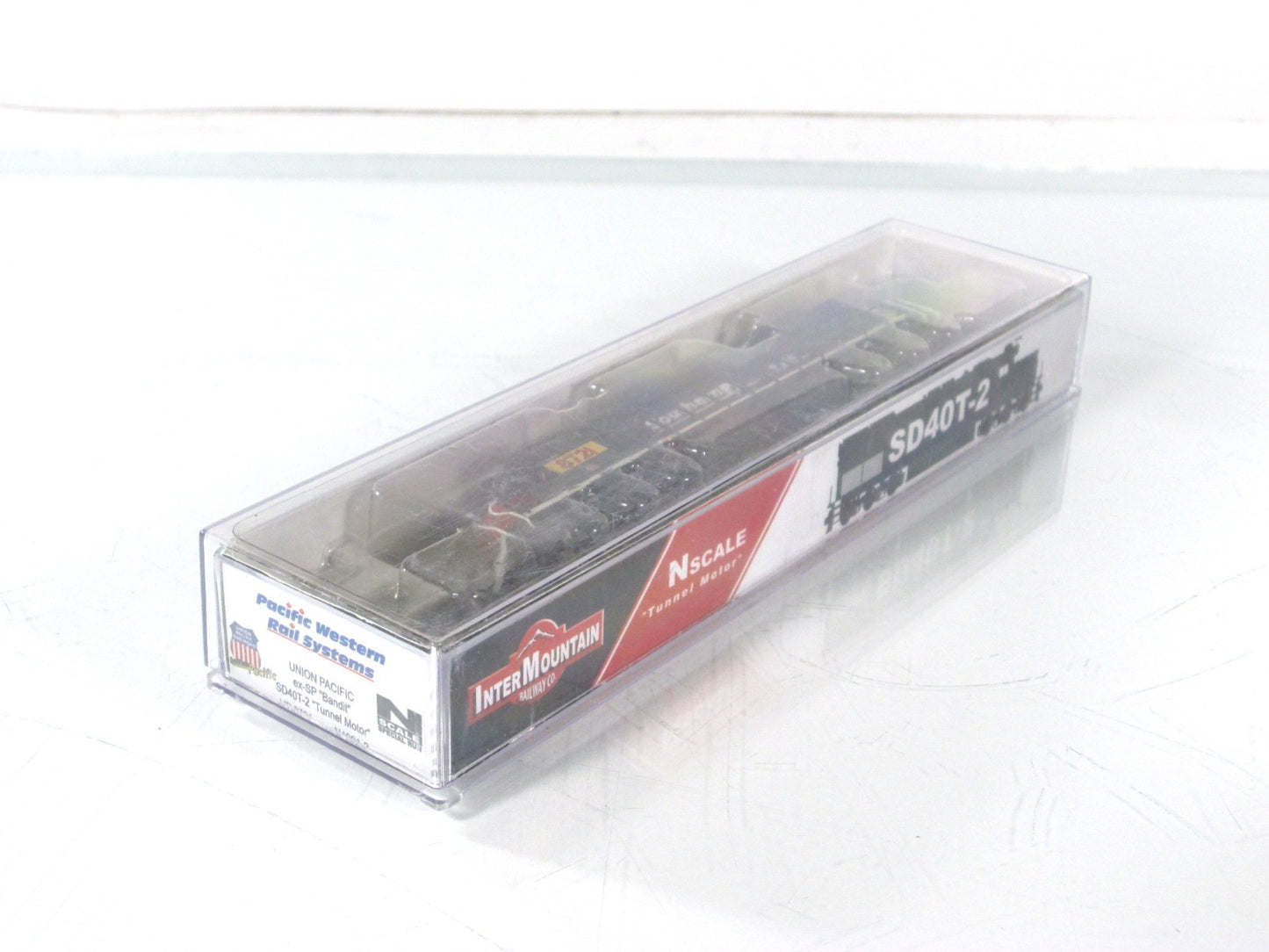 N Scale **UNION PACIFIC Ex-SP** SD40T-2 #8721 - Intermountain, PWRS w/ DCC *RARE