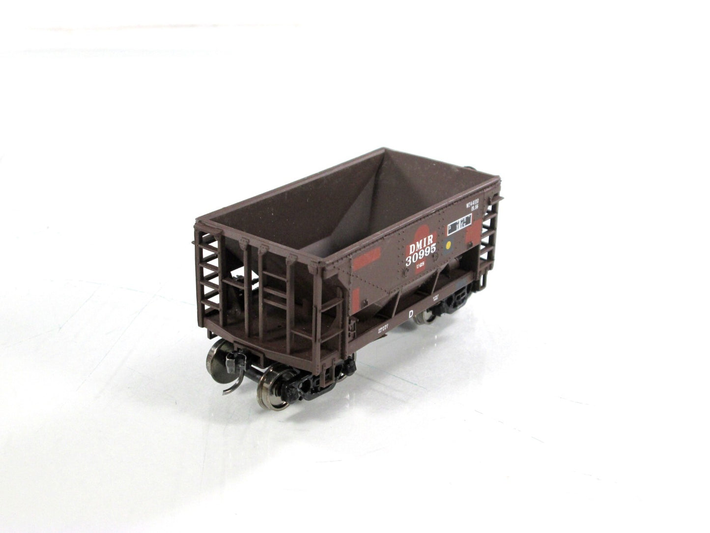HO Scale ***DULUTH, MISSABE & IRON RANGE*** Ore Car 12-Pack -- Walthers 932-4472