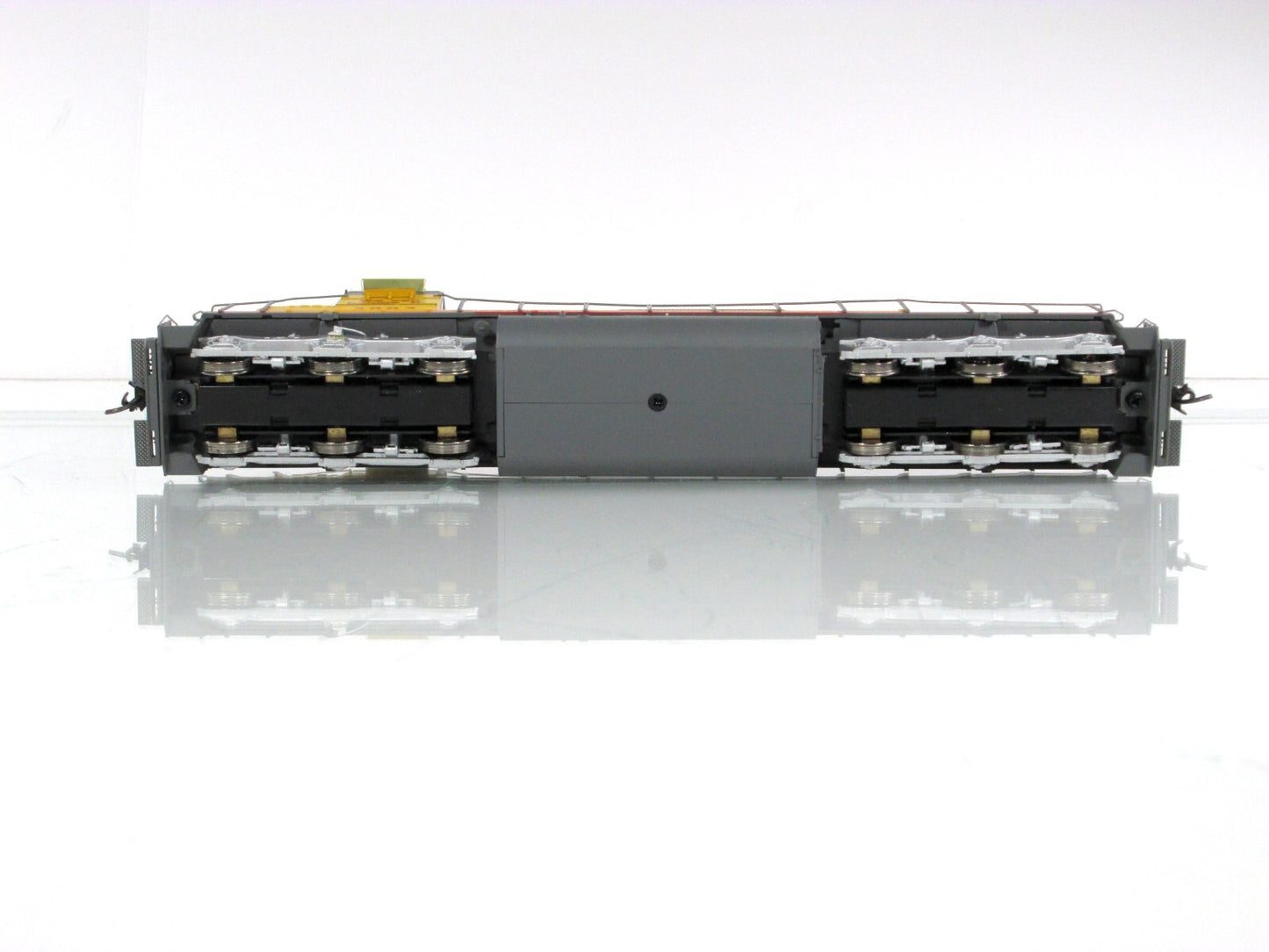 HO Scale ***UNION PACIFIC*** SD40 Locomotive #3003 - Athearn ATH98821, DCC Sound