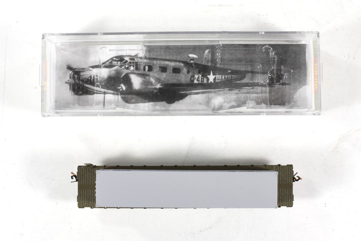 N Scale **WWII USAAC Flat Car, WISTFUL VISTA** Container - Micro-Trains 04500513