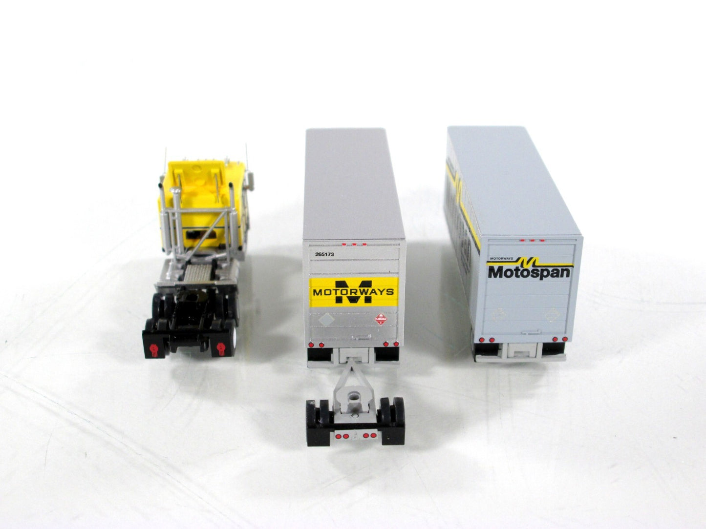 N Scale *MOTORWAYS** Kenworth K100 Tractor, Pup Trailers - Trainworx 51075 *RARE