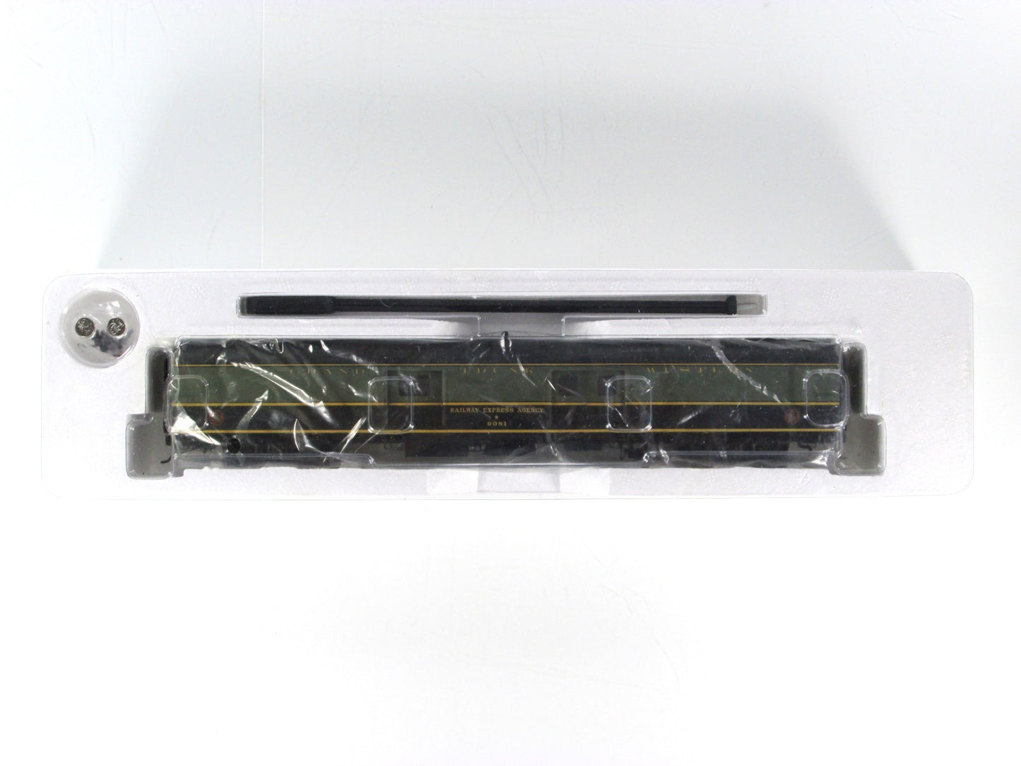 HO Scale **GRAND TRUNK WESTERN** Baggage #9081 - Rapido 106222 w/ Lighting *RARE