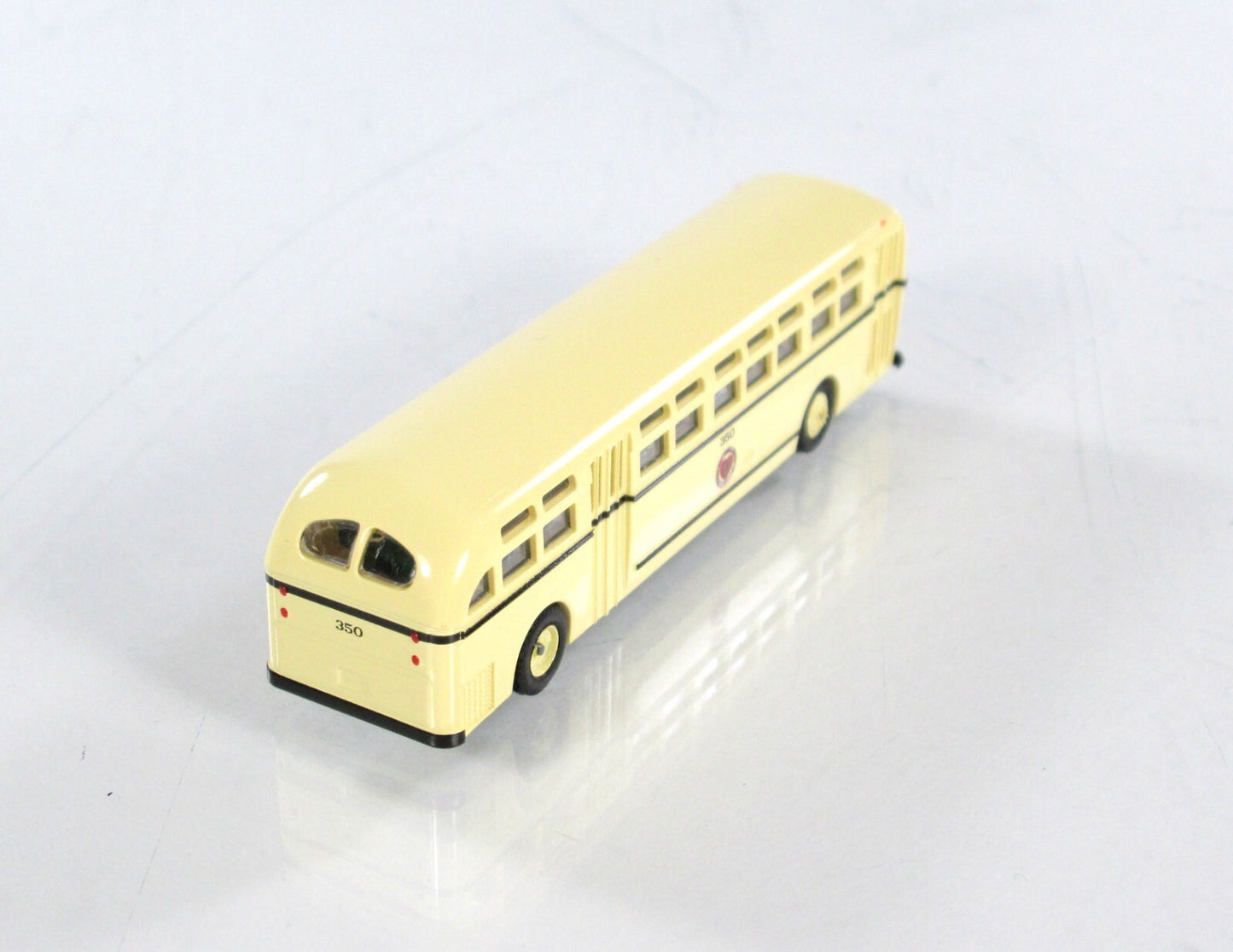 N Scale ***KANSAS CITY PUBLIC*** Transit Motor Coach #350 - WHEELS of TIME 90697