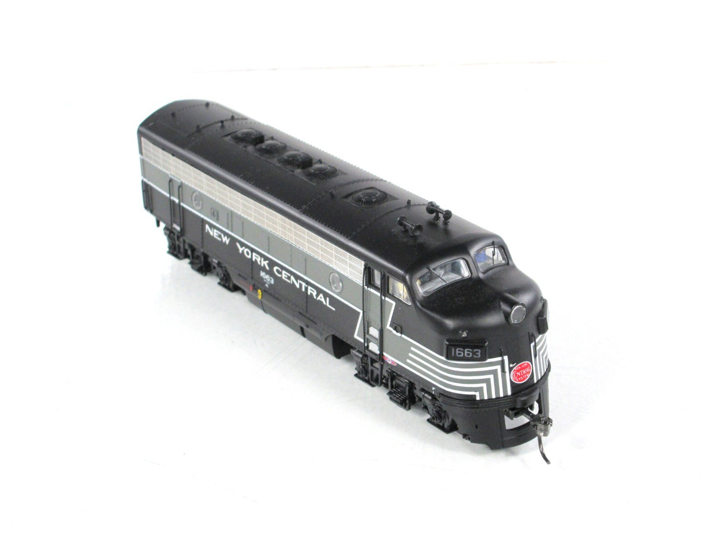 HO Scale ***NEW YORK CENTRAL*** EMD F7A #1663 - Broadway 417, DCC w/ Sound