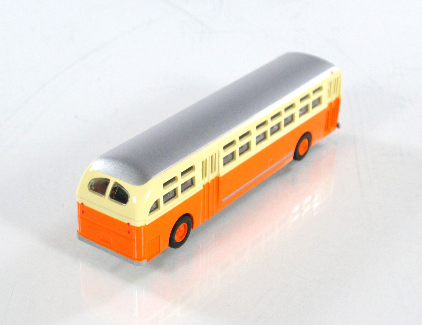 N Scale ***UNION STATION SPECIAL*** Transit Motor Coach - WHEELS of TIME 90081
