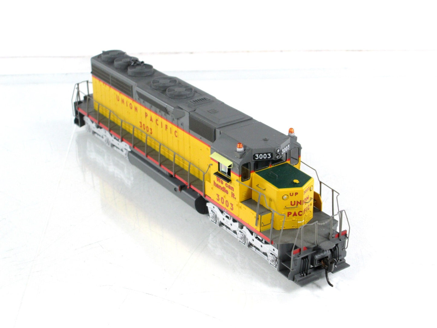 HO Scale ***UNION PACIFIC*** SD40 Locomotive, UP 3003 -Athearn ATH98721, DCC Rdy