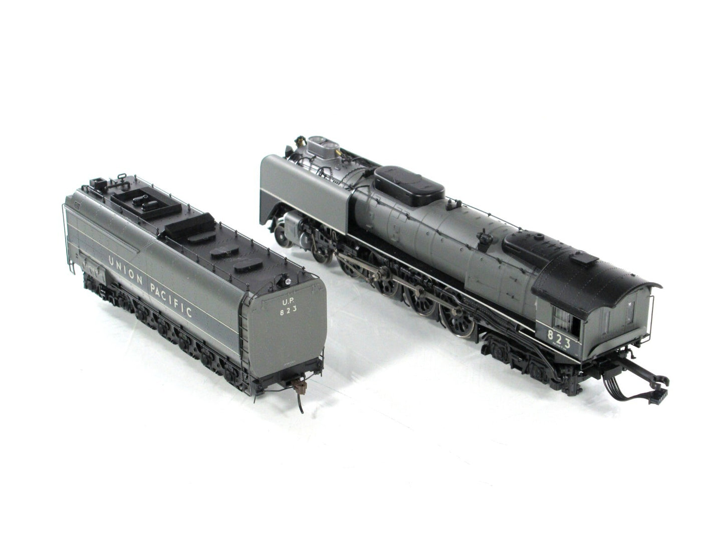 HO Scale **UNION PACIFIC** FEF-2 Northern 4-8-4, UP 823 - Athearn G9237, DCC Rdy