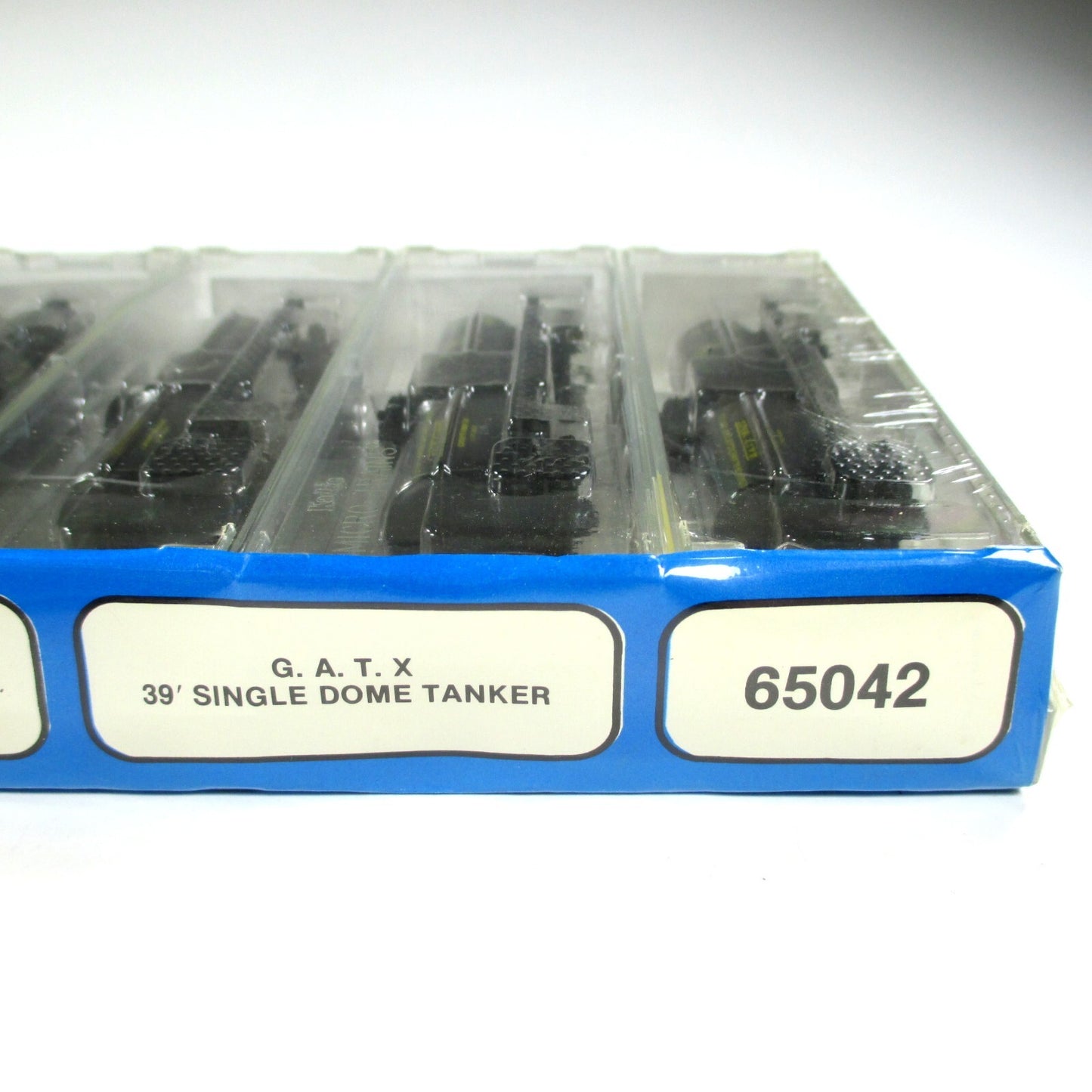 N Scale ***GATX*** Single Dome Tanker 6-Pack -- Kadee Micro Trains 65042 **RARE*