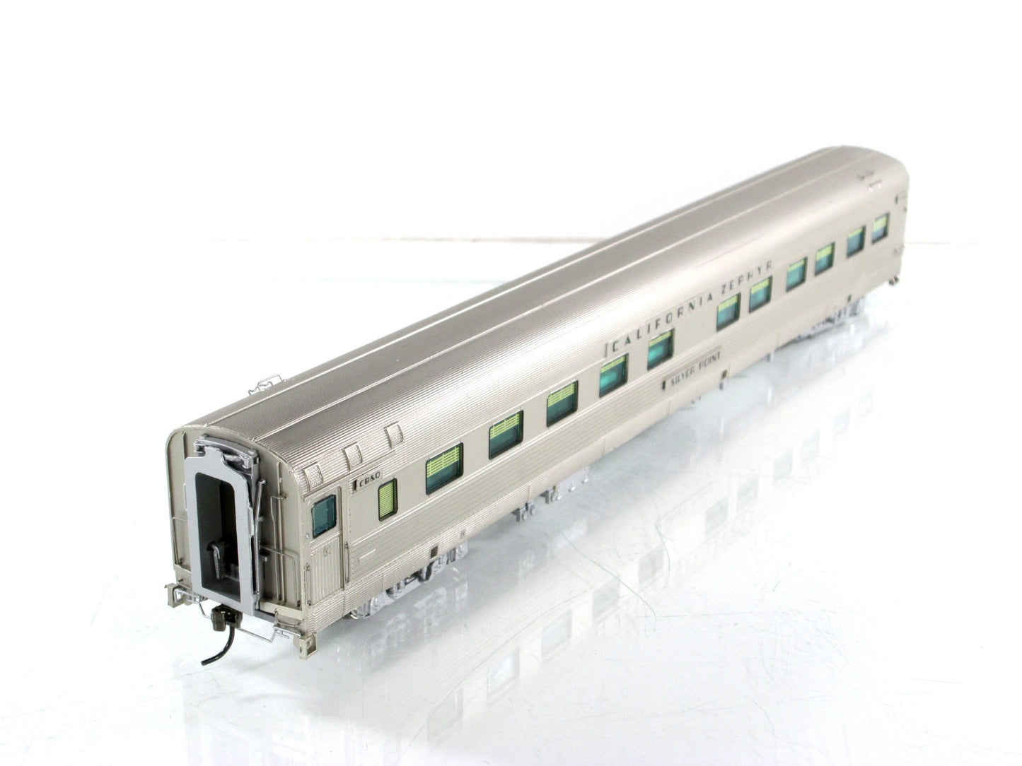 HO Scale *CBQ CALIFORNIA ZEPHYR* SILVER POINT Sleeper 423, Broadway 507, Lighted