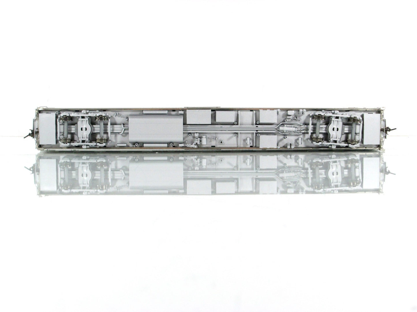 HO Scale *CBQ CALIFORNIA ZEPHYR* SILVER POINT Sleeper 423, Broadway 507, Lighted