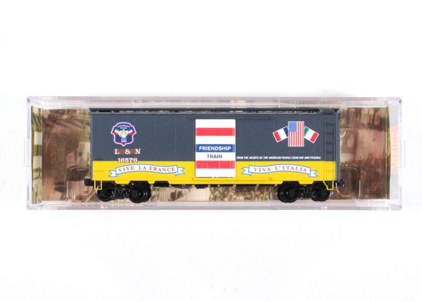 N Scale **LOUSIVILLE NASHVILLE** Friendship Train Box Car -Micro Trains 02000057