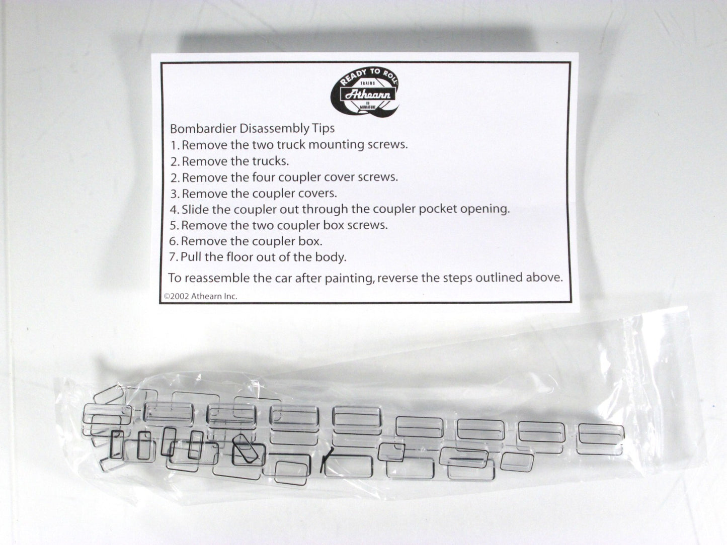 HO Scale **BOMBARDIER** Commuter Passenger Control Car Undecorated, Athearn 2539