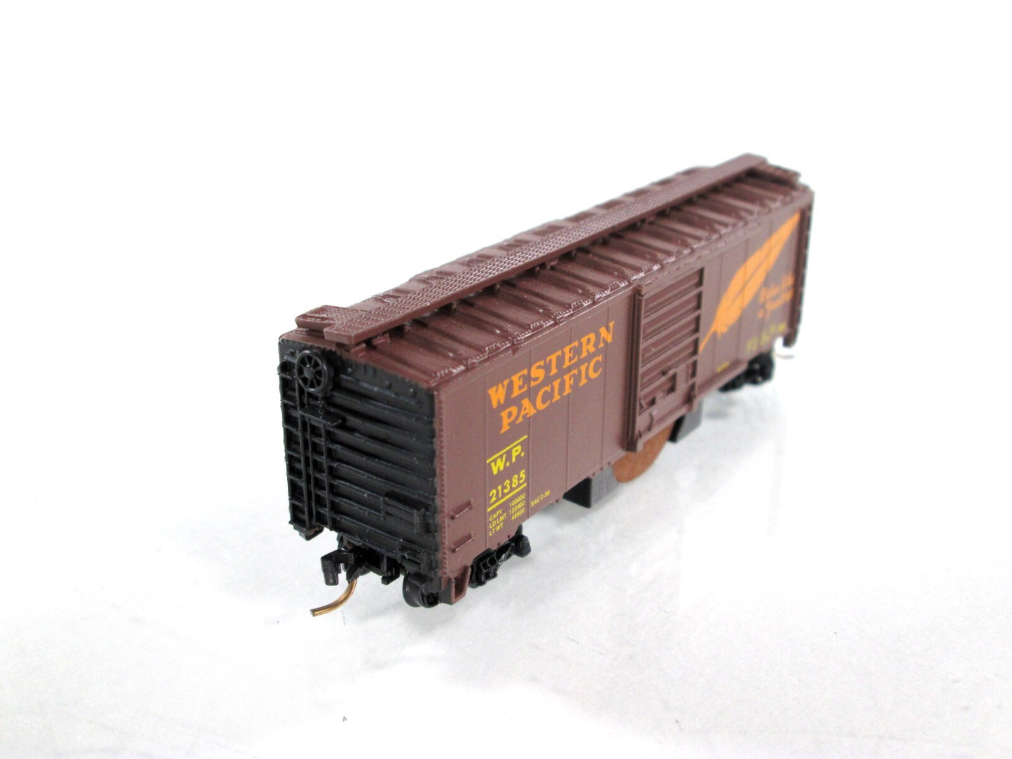 N Scale **WESTERN PACIFIC** Roller Wheel Track Cleaner - AZTEC TS1100, MTL Cplrs