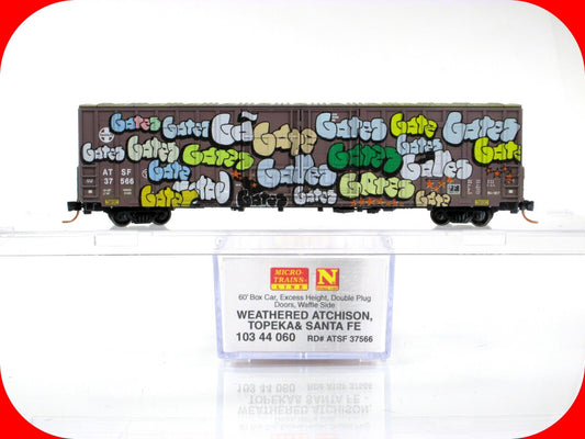 N Scale ***SANTA FE*** Weathered & Graffiti 60' Box Car -- Micro Trains 10344060