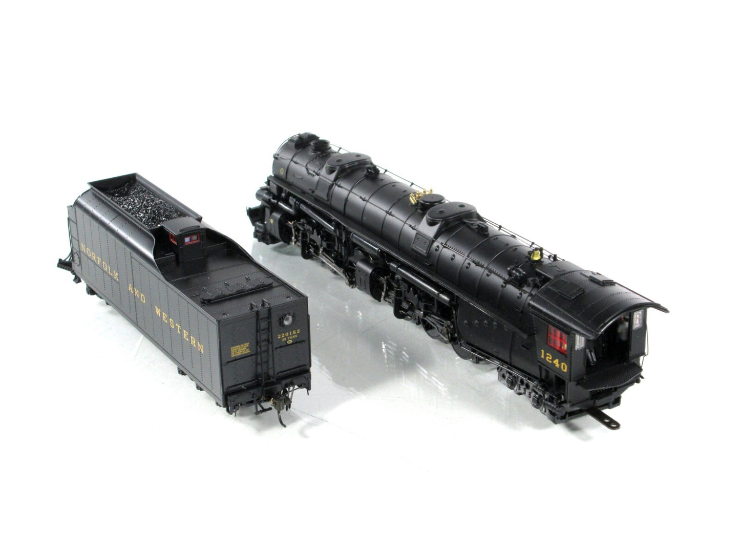 HO Scale ***NORFOLK & WESTERN*** 2-6-6-4 Class A - Broadway 5201, Sound, DCC rdy