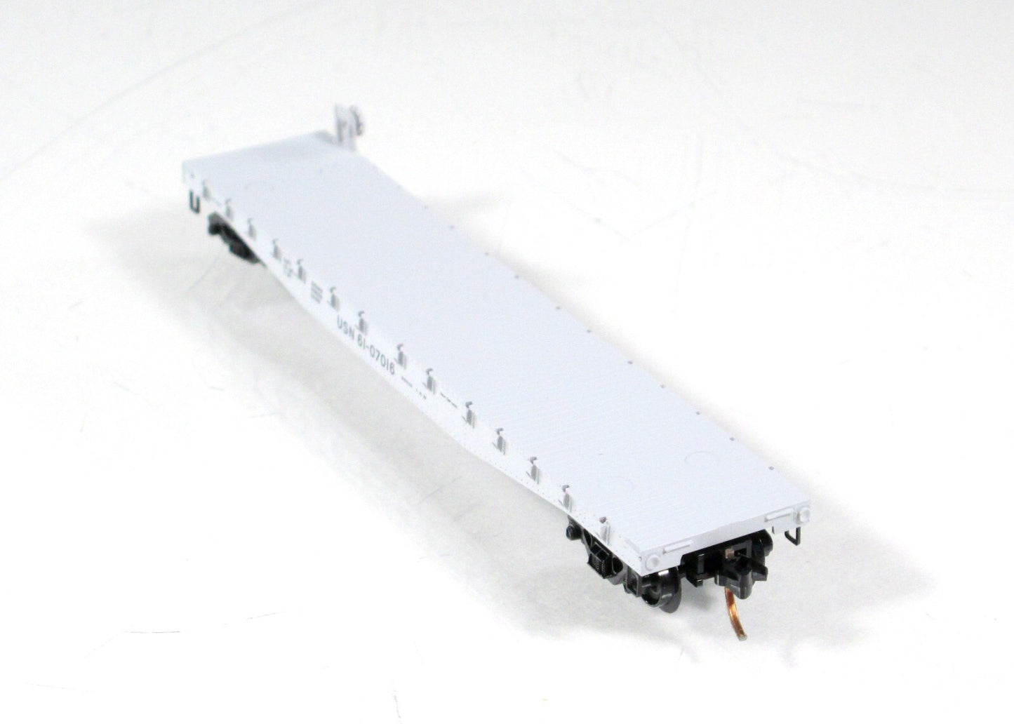 N Scale ***UNITED STATES NAVY*** 50' Flat Car, USN 61-07016 - Micro Trains 45220