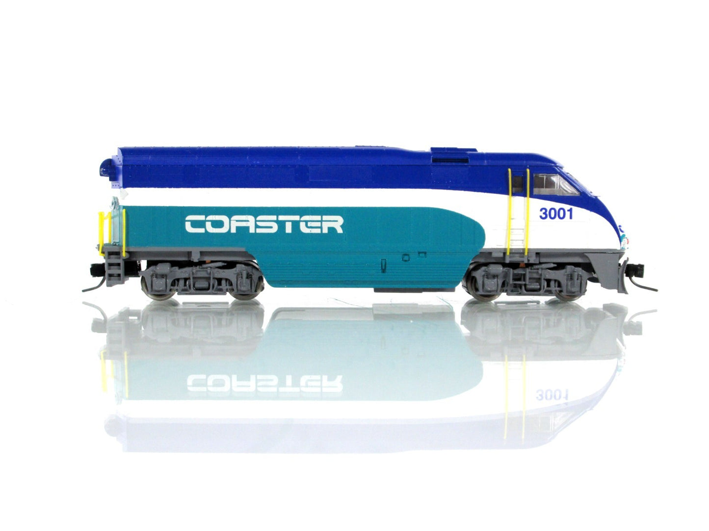N Scale ***SAN DIEGO COASTER** F59PHI Locomotive #3001 - Athearn 10016, DCC Rdy