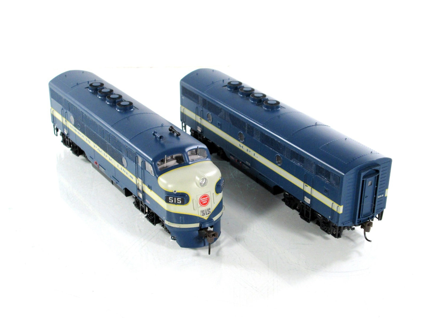 HO Scale ***MISSOURI PACIFIC*** F3A-F3B Phase 2 #515 -- Athearn G2508, DCC Ready