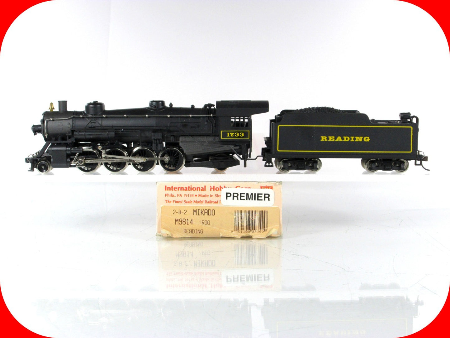 HO Scale ***READING*** 2-8-2 Mikado Steam Locomotive #1733 - IHC Premier M9814