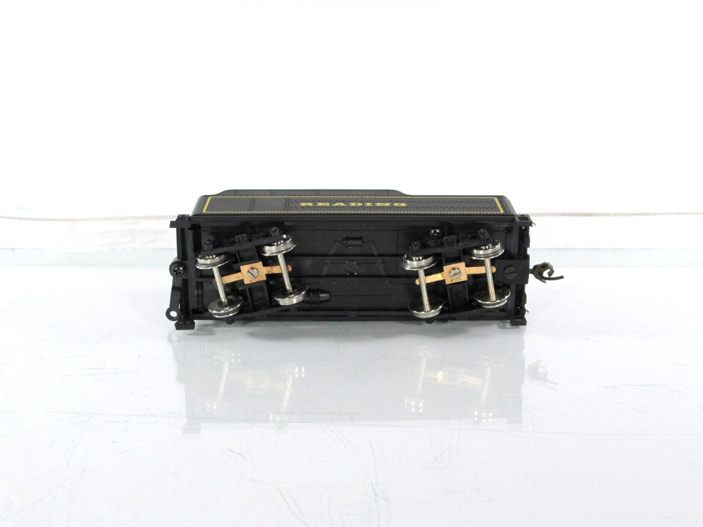HO Scale ***READING*** 2-8-2 Mikado Steam Locomotive #1733 - IHC Premier M9814