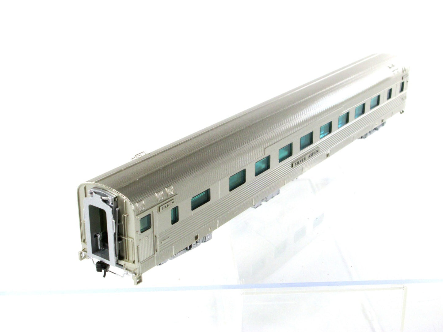 HO Scale ***DRGW CA ZEPHYR*** SILVER ASPEN Coach 1120 - Broadway 1556, Lighted