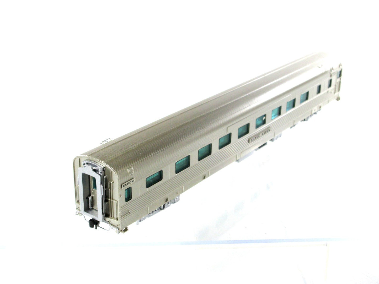 HO Scale ***DRGW CA ZEPHYR*** SILVER ASPEN Coach 1120 - Broadway 1556, Lighted
