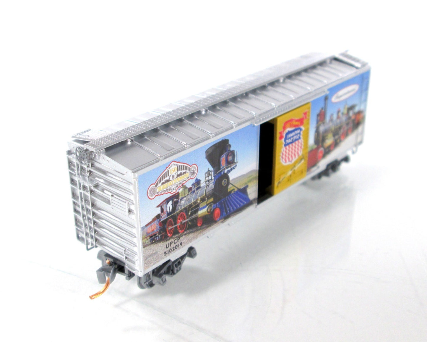N Scale ***UNION PACIFIC GOLDEN SPIKE*** Box Car - Micro Trains NSE 18-170 *RARE