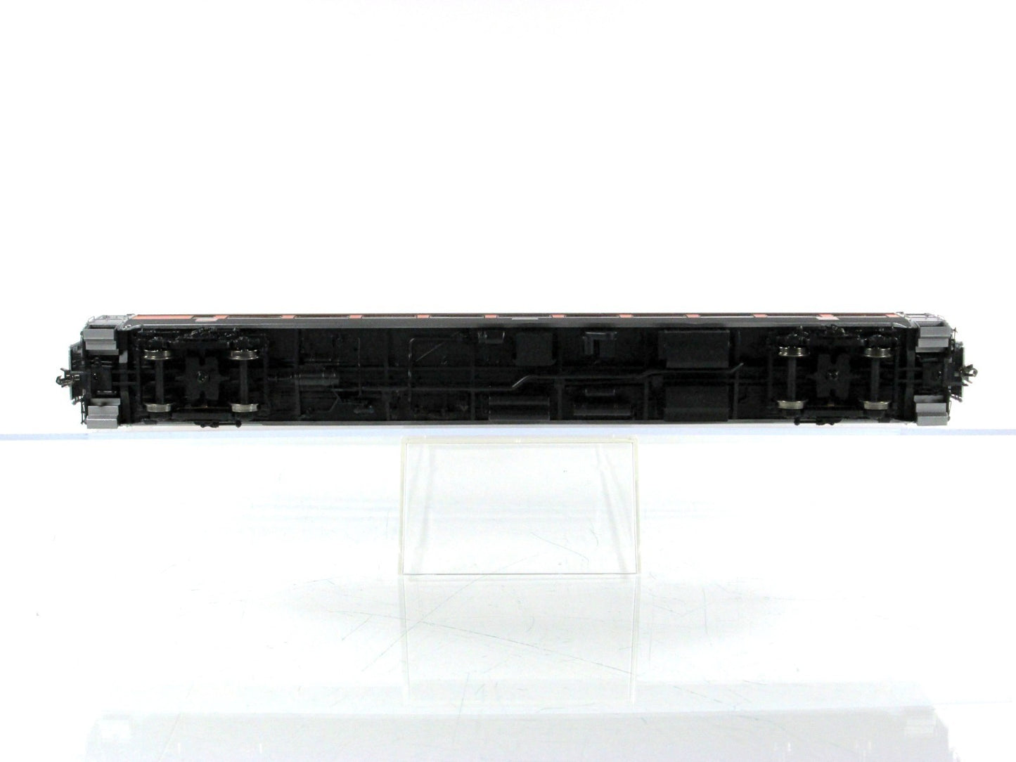 HO Scale **NEW HAVEN** Coach #8648 - Rapido 17029, Lighting *RARE