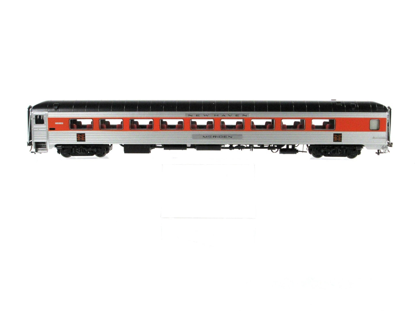 HO Scale **NEW HAVEN** 36-Seat Parlor MERIDEN ---- Rapido 17118, Lighted **RARE*