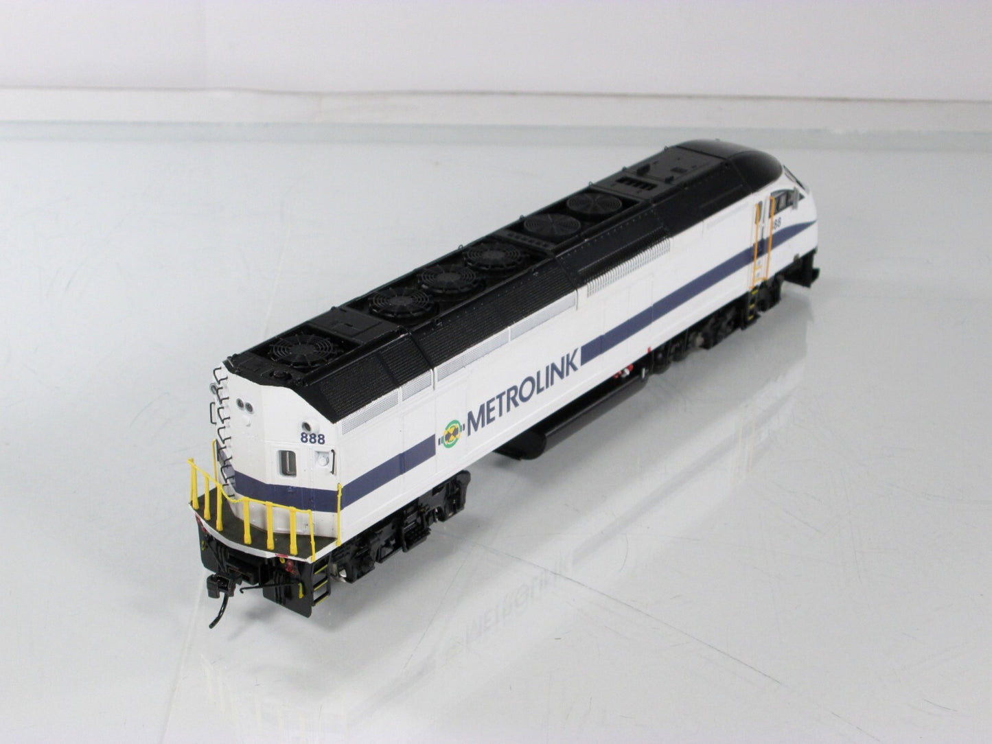 HO Scale ***METROLINK*** MP36 #888 - True Line Trains 500215 DCC Sound **RARE