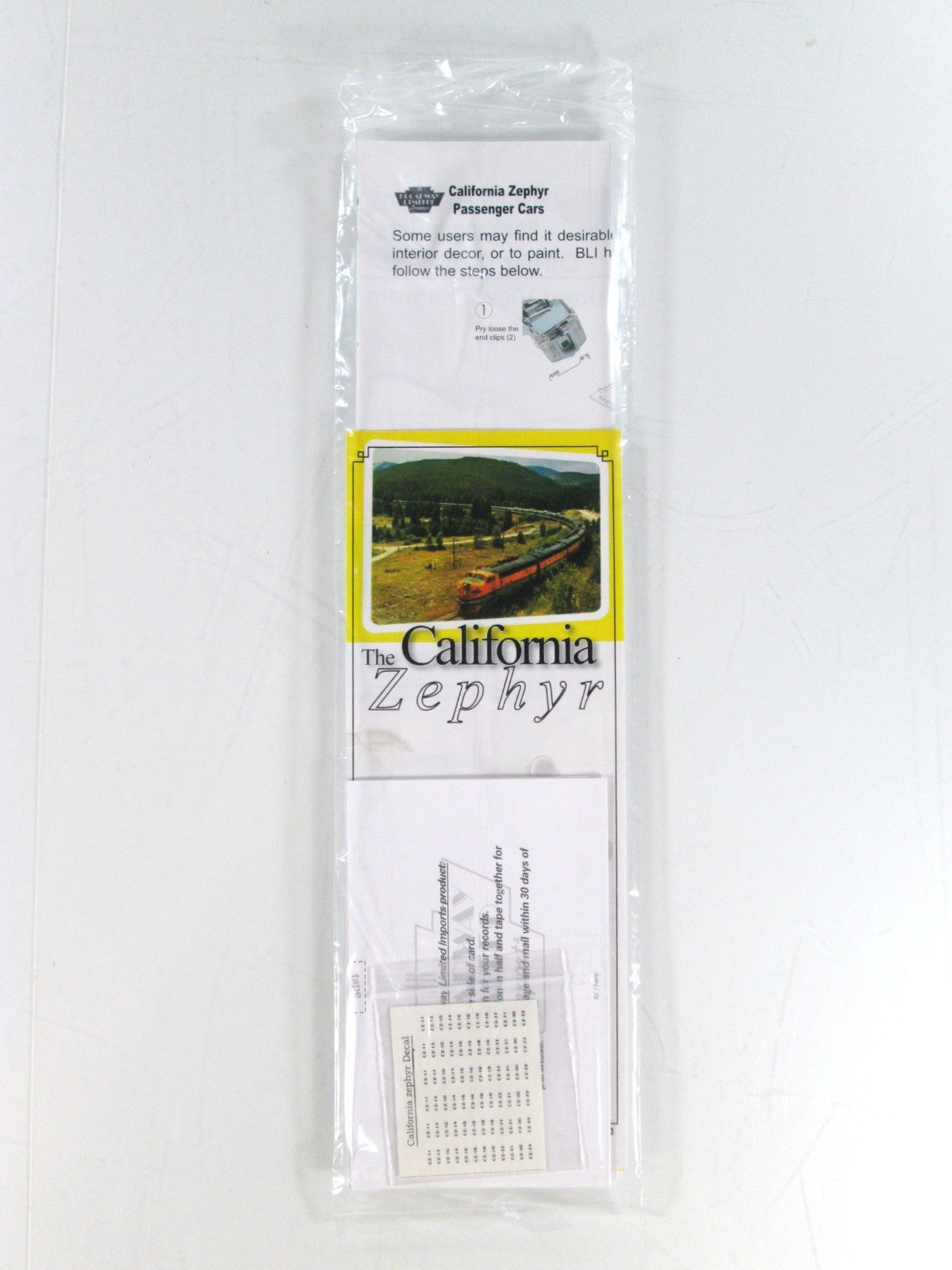 HO Scale ***DRGW CA ZEPHYR*** SILVER GULL Sleeper 1135  -  Broadway 521, Lighted