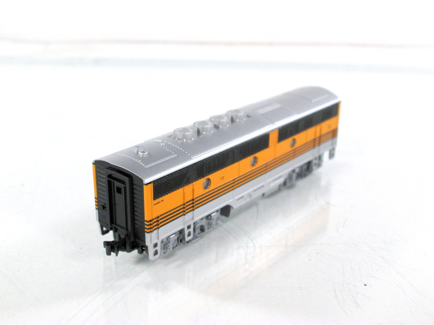 N Scale **DENVER & RIO GRANDE WESTERN** F3B Locomotive -Kato 176-1308 *DCC Ready