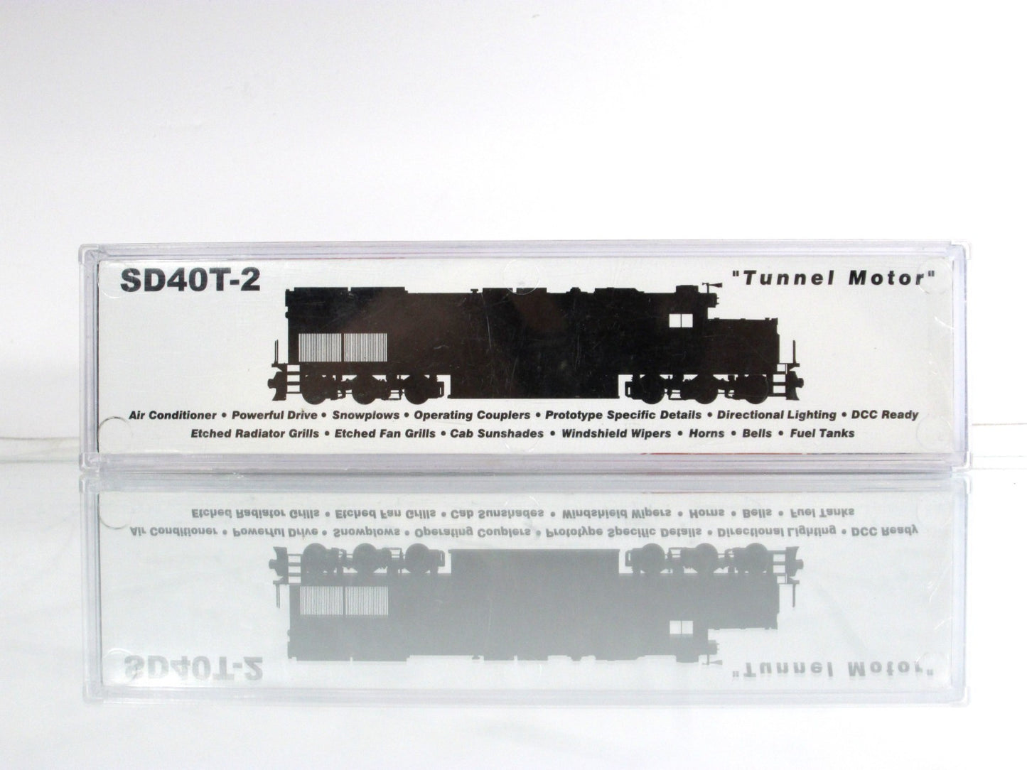 N Scale **SOUTHERN PACIFIC** SD40T-2 #8367 -- Intermountain 69407-05 **DCC Ready