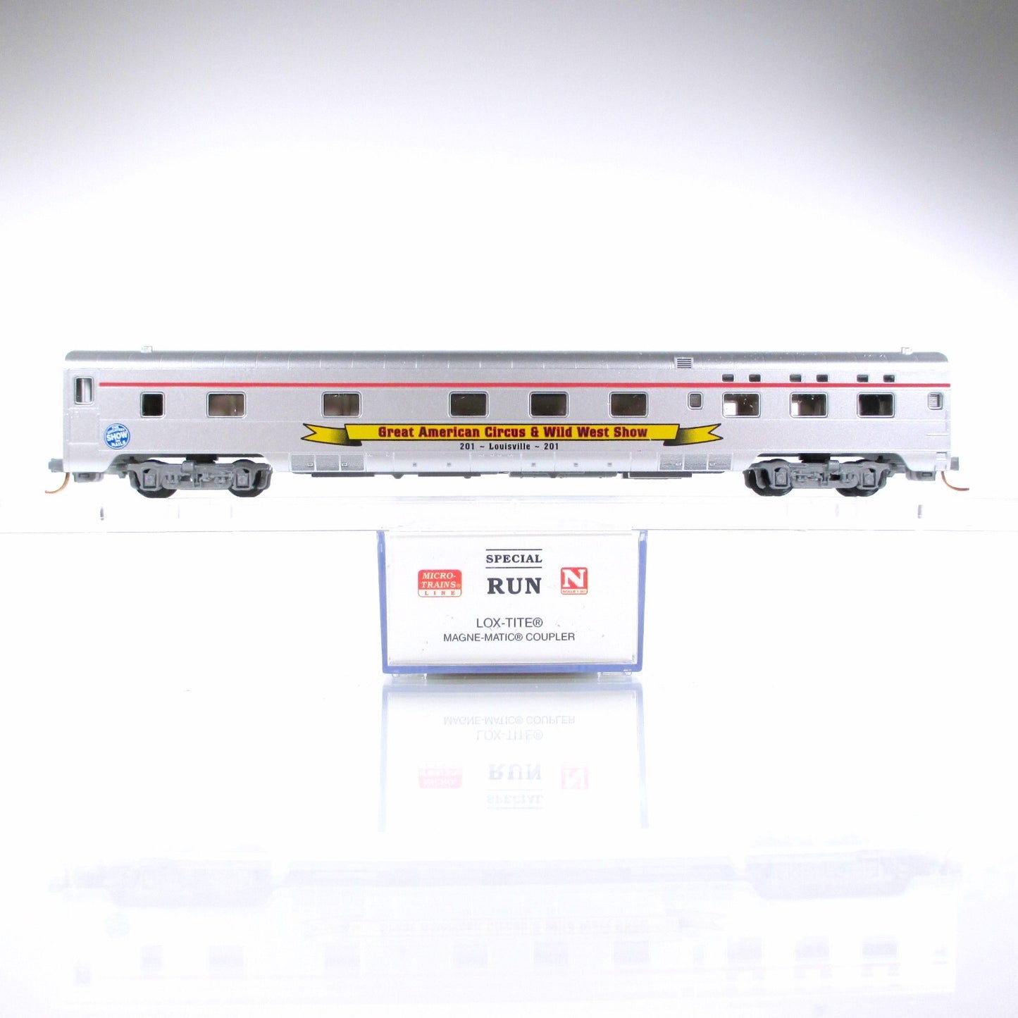 N Scale *GREAT AMERICAN CIRCUS* #15 LOUISVILLE Coach -Micro Trains, Lowell Smith