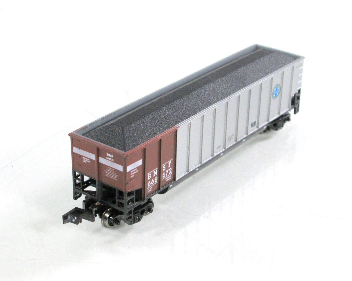 N Scale ***BNSF*** BethGon Coalporter 9-Pack Set w/ Coal Loads - LBF 5421 **RARE