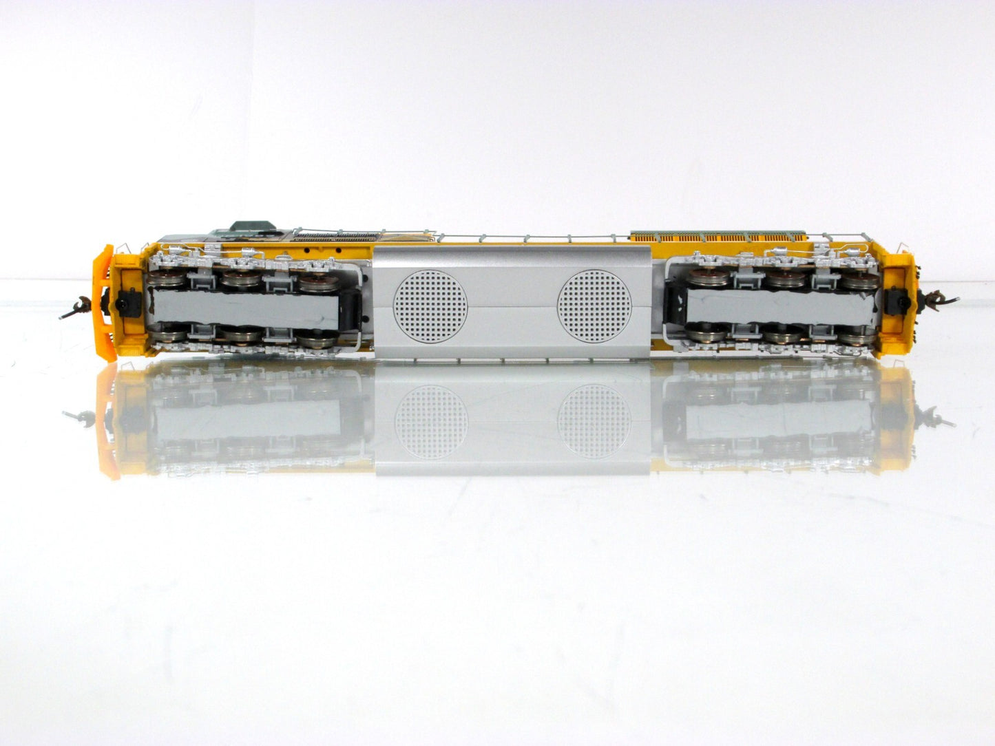 HO Scale ***RIO GRANDE*** SD70ACe, Heritage UP 1989 ----- MTH 80-2010-1, DCC Rdy