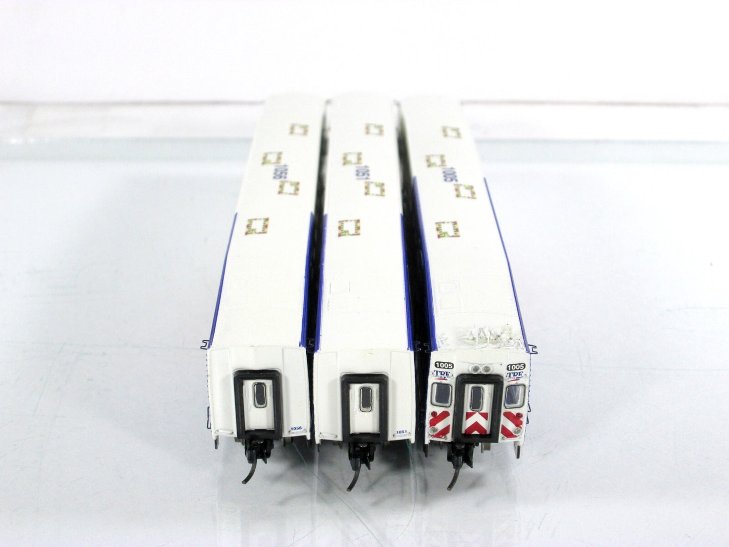 N Scale ***TRINITY RAILWAY EXPRESS*** TRE Bombardier 3-Set - Athearn 10169 *RARE
