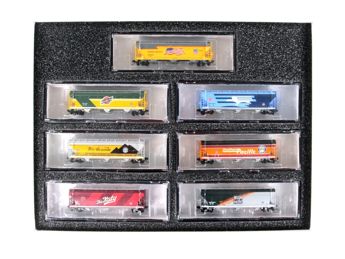 N Scale ***UNION PACIFIC*** Heritage Hopper 7-Pack --- Intermountain Special Run