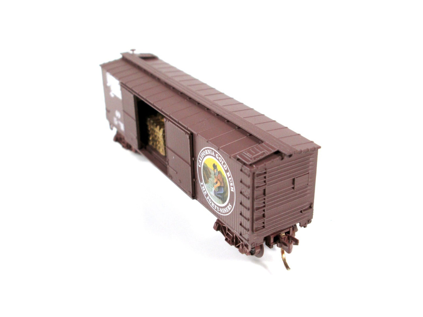 N Scale ***CALIFORNIA GOLD RUSH*** Box Car, CP 49 - Micro Trains NSC 05-70 *RARE