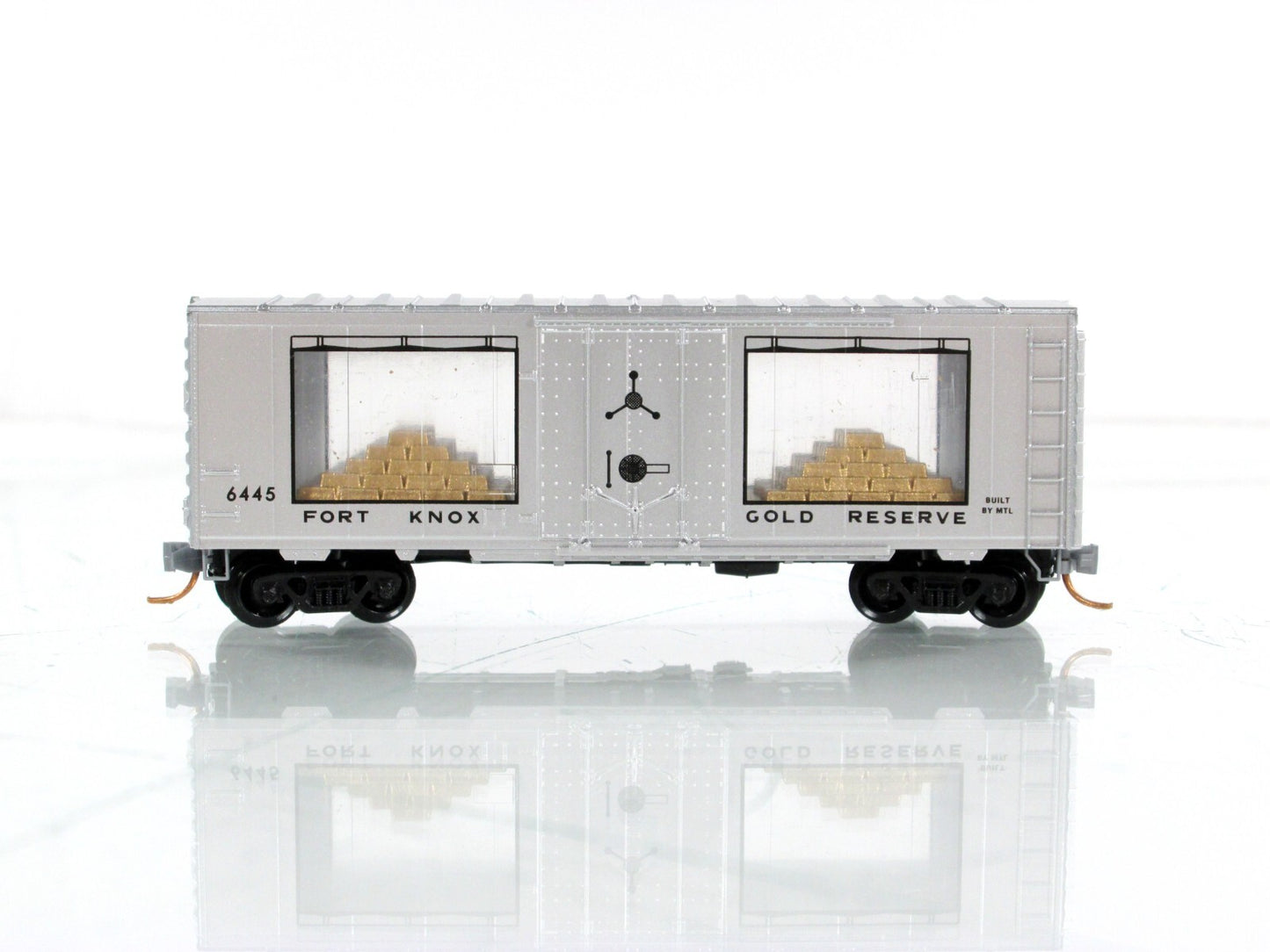 N Scale ***FORT KNOX GOLD*** Transparent Box Car - Micro Trains NSC 08-31 *RARE*