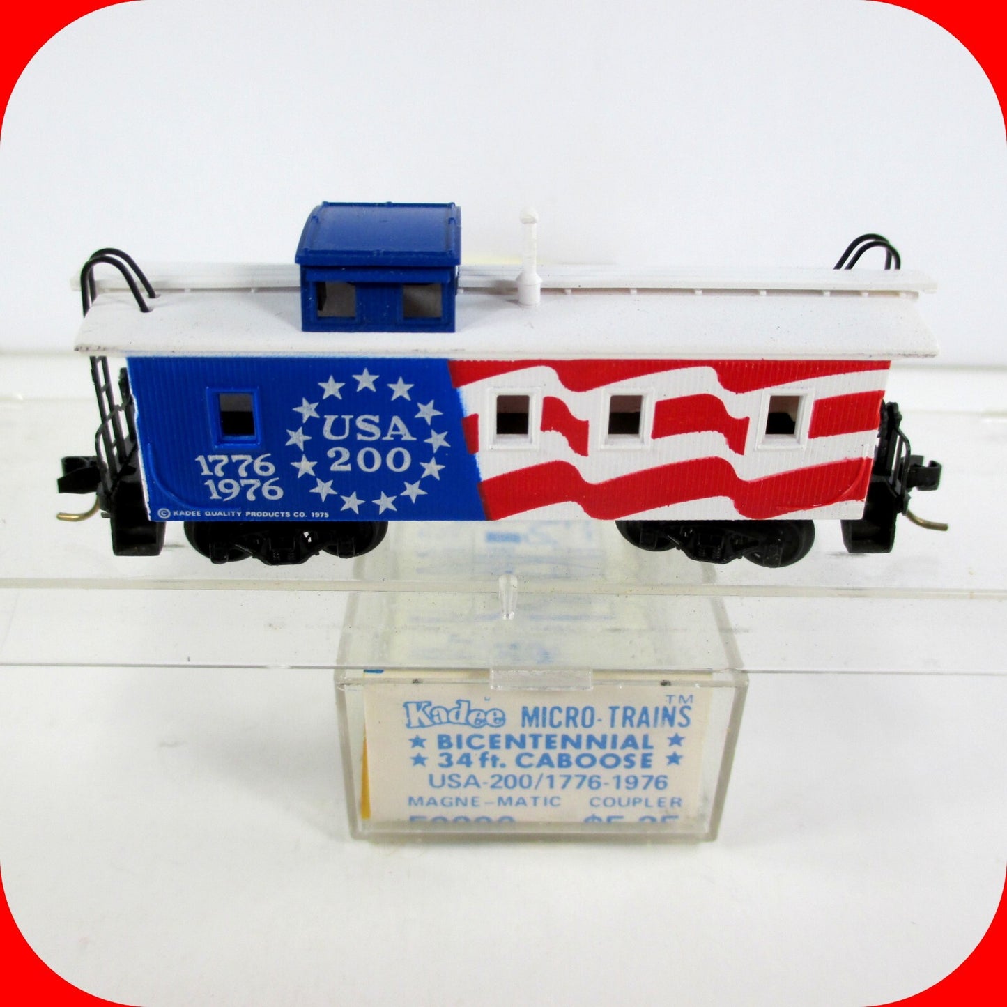 N Scale July 4th USA 1776-1976 America Bicentennial Caboose - Micro Trains 50990