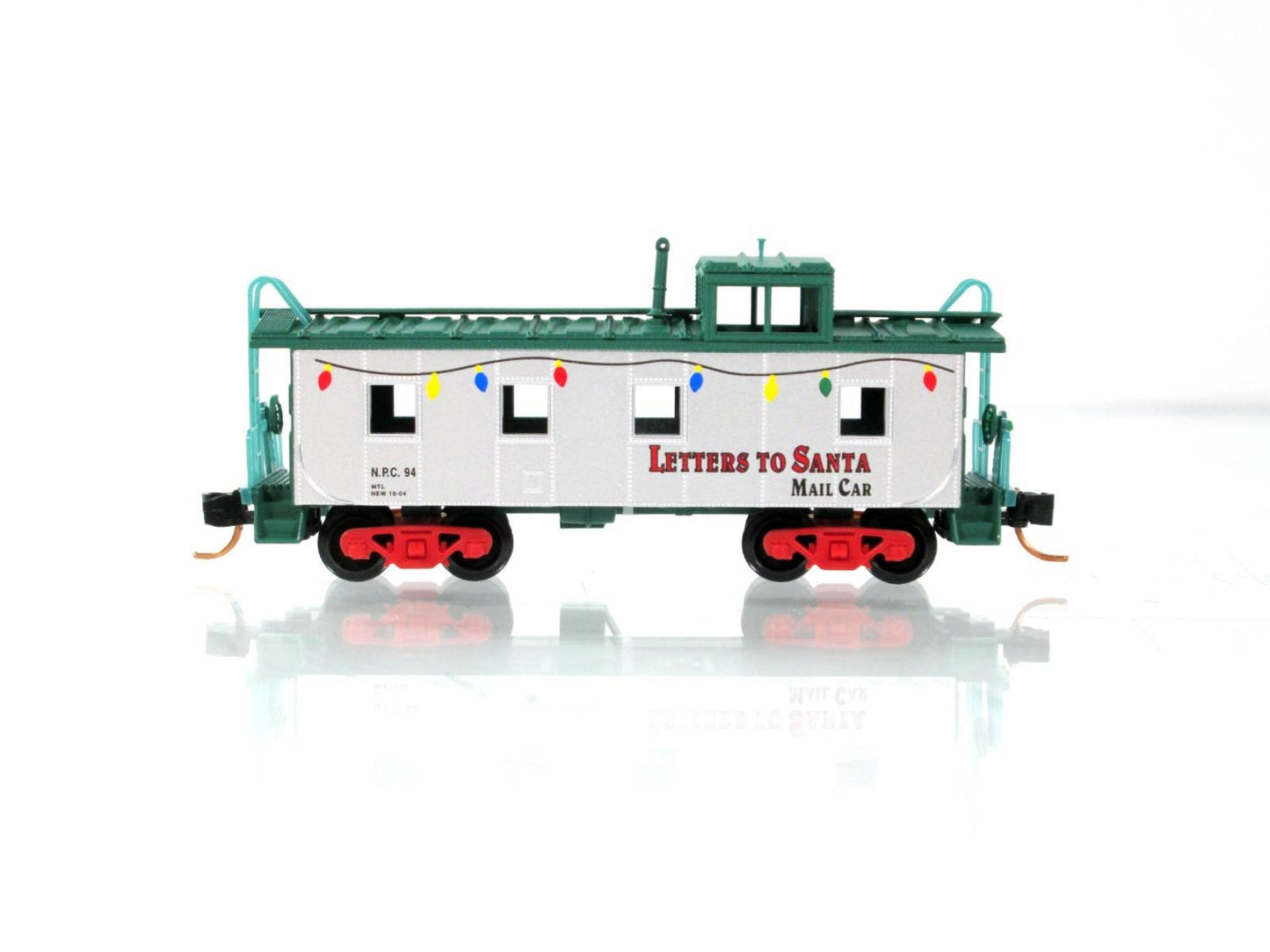 N Scale ***NORTH POLE CENTRAL*** Letters to Santa Caboose - Micro Trains 100230