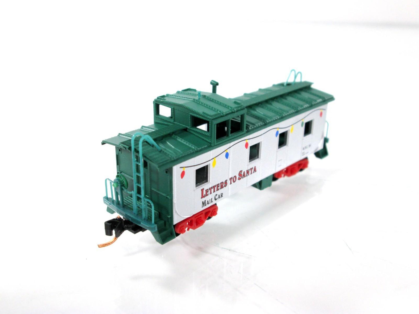 N Scale ***NORTH POLE CENTRAL*** Letters to Santa Caboose - Micro Trains 100230