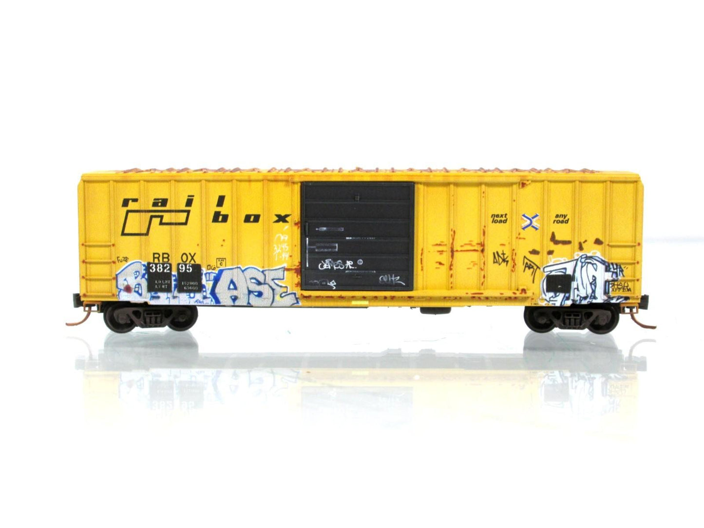 N Scale RAILBOX ***GREAT AMERICAN SMOKEOUT DAY*** GRAFFITI Box Car, MTL 02544567