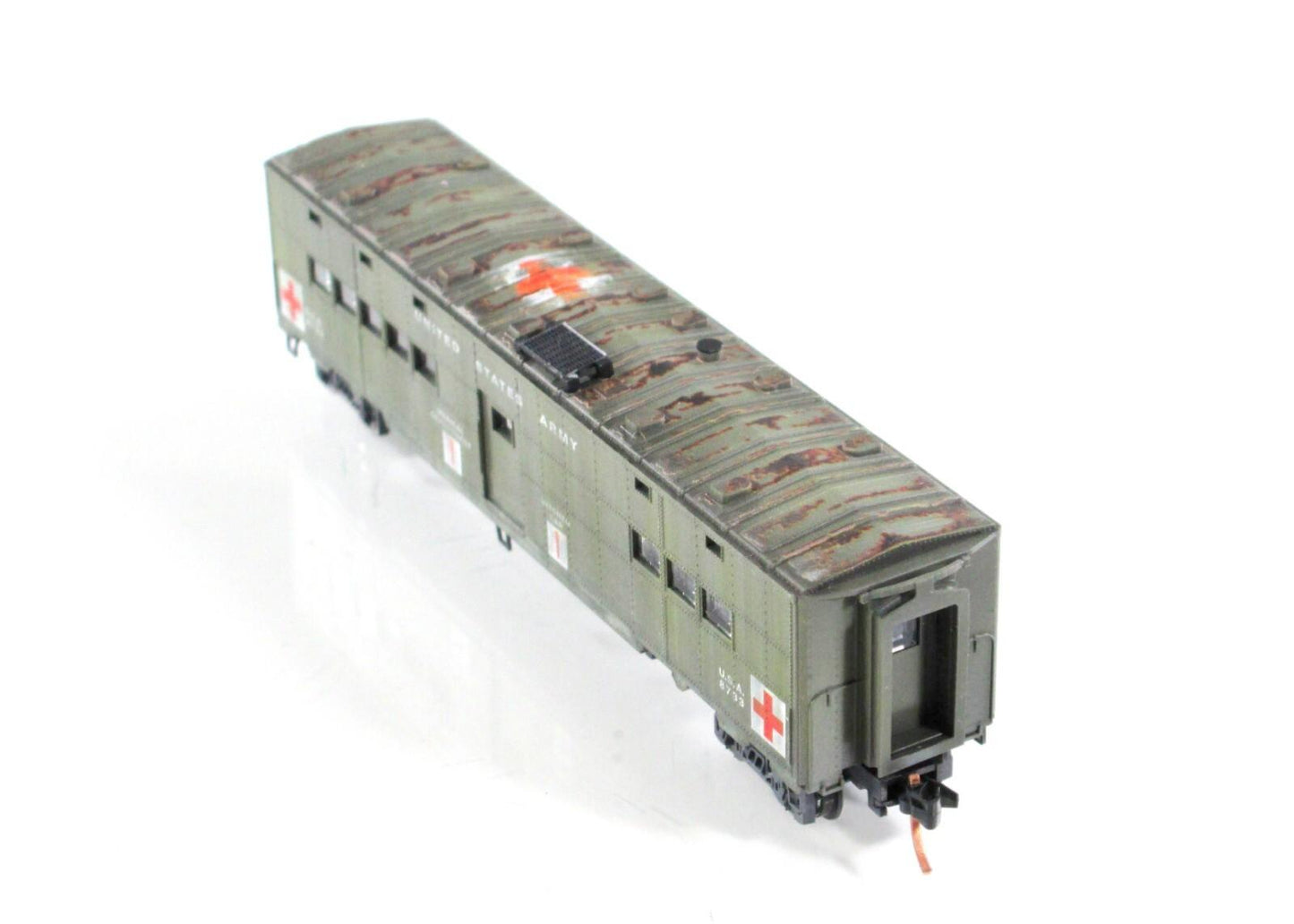 N Scale WWII *WEATHERED* Troop Kitchen HOSPITAL Car 8733 - Micro Trains 11844050