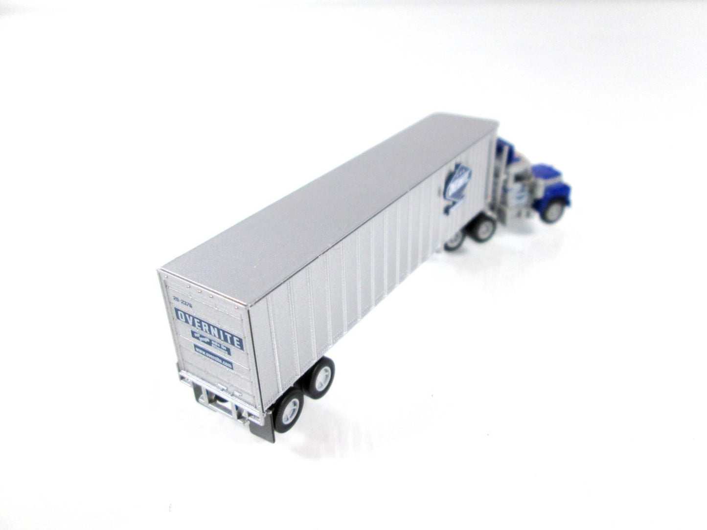 N Scale ***MACK TRACTOR w/ 40' OVERNITE TRAILER*** #29-2376 --- Athearn **RARE**