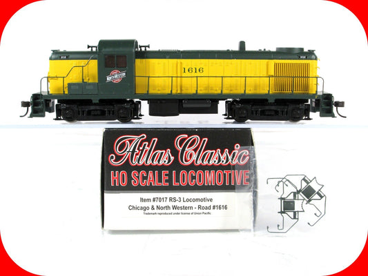 HO Scale ***CHICAGO & NORTH WESTERN*** RS-3 Locomotive #1616 - Atlas 7017 **RARE