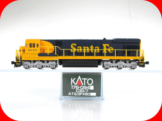 N Scale SANTA FE C30-7 Diesel Locomotive - AT&SF 8040 - Kato 106-0943 *DCC Ready