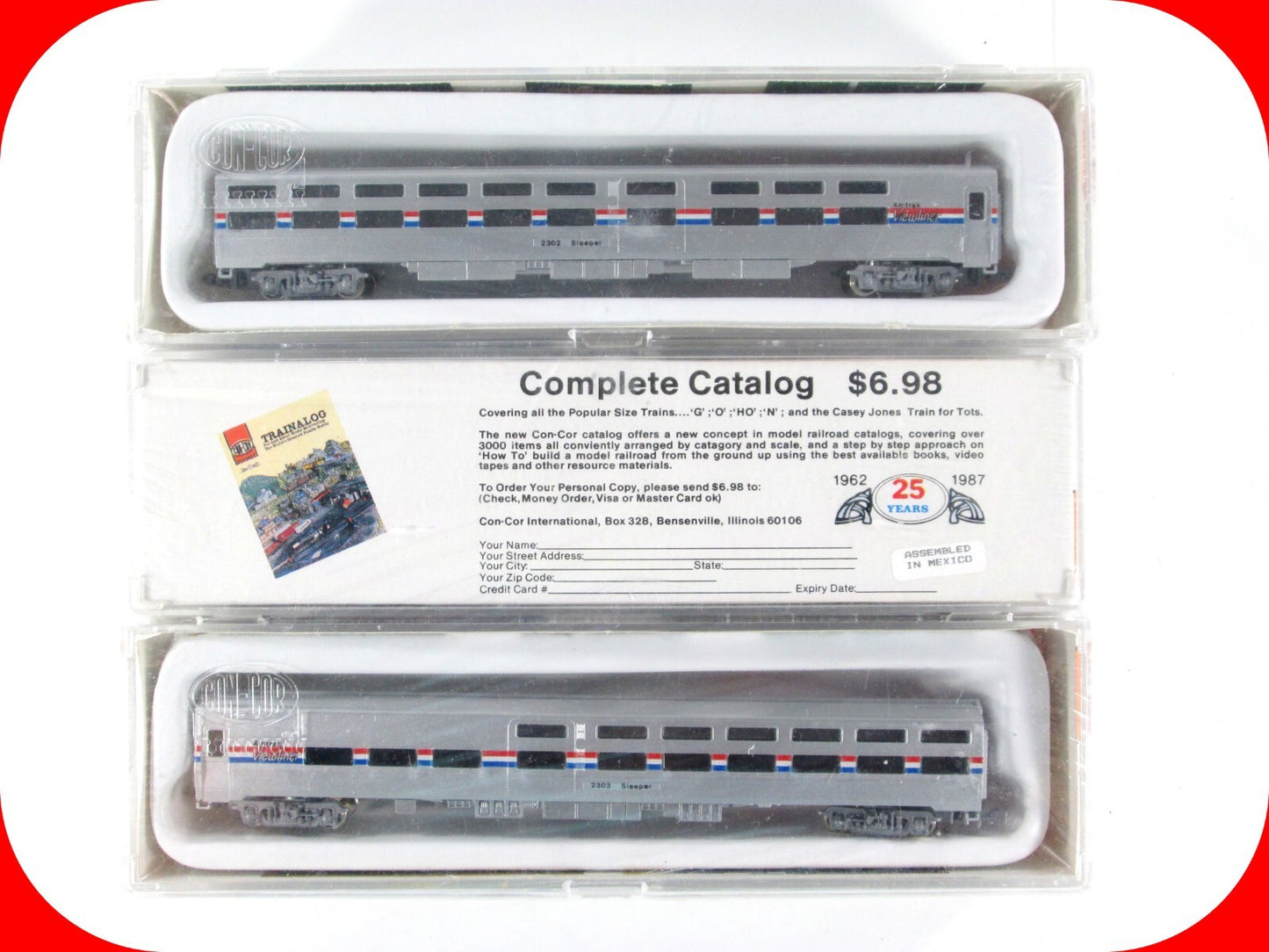 N Scale AMTRAK Phase III Viewliner Diner #8401 and Sleepers #2302, 2303, Con-Cor