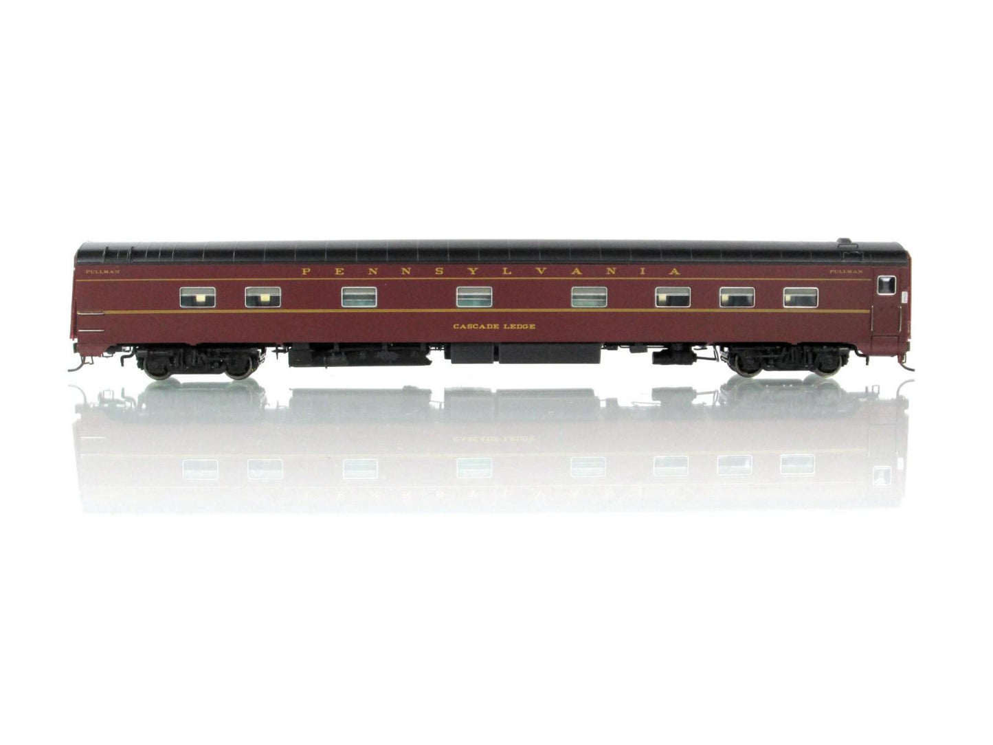 HO Scale **PENNSYLVANIA** Sleeper *Cascade Ledge* #8091 - Rapido 104070, Lighted